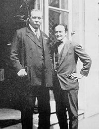 Houdini junto a Arthur Conan Doyle.