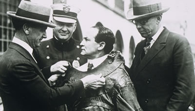 Houdini y la ley.